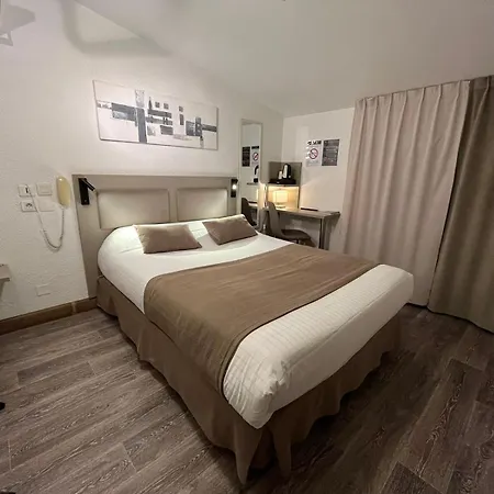 Le Cheval Blanc, Centre 3*