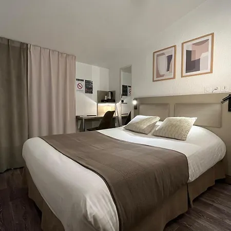 Hotel Le Cheval Blanc, Centre 3*