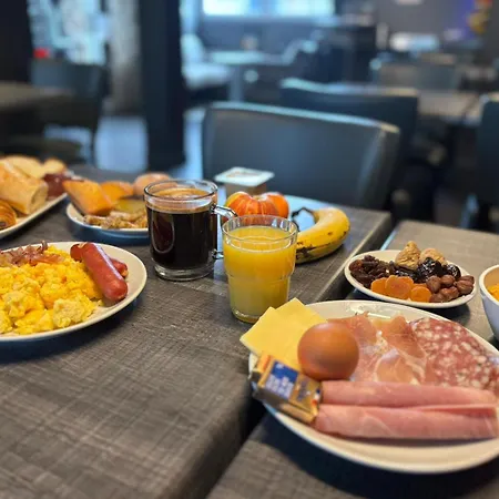 Cit'hotel Le Cheval Blanc, Centre Hotel Cognac