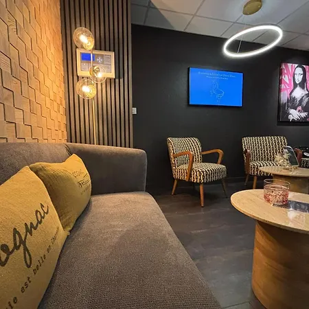 Cit'hotel Le Cheval Blanc, Centre