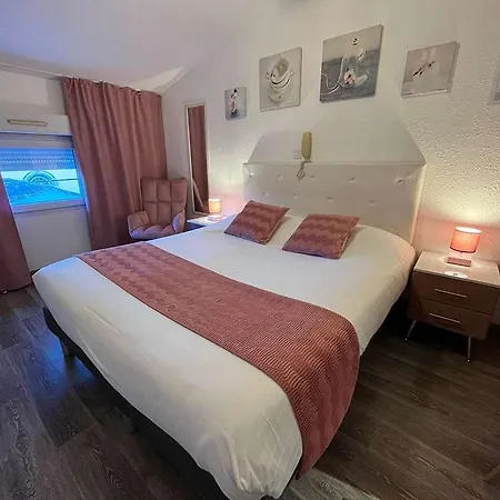 Cit'hotel Le Cheval Blanc, Centre Hotel